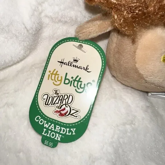 Hallmark Itty Bittys COWARDLY LION The Wizard of Oz NWT Plush Toy 2014 - Picture 2 of 5